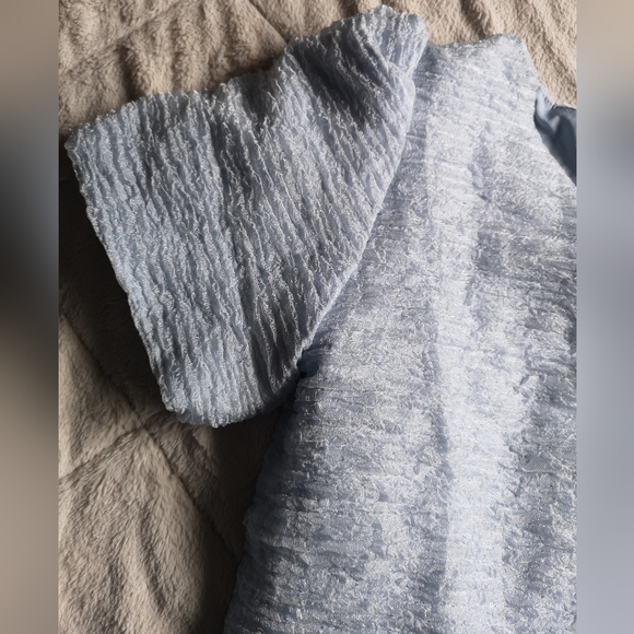 Chic top - Picture 5 of 10